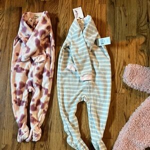 Jessica Simpson Kids Pajamas - Pink Tie-Dye and Blue Stripes (set of two)